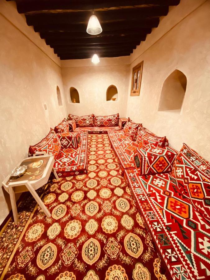 Jawharat Alaqar Inn نزل جوهرة العقر Нізва Екстер'єр фото