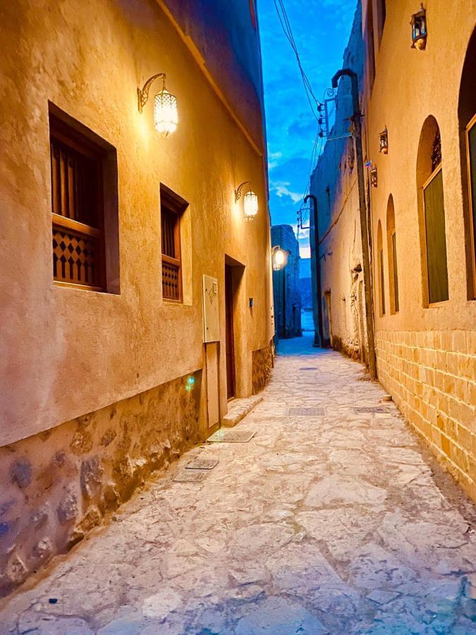 Jawharat Alaqar Inn نزل جوهرة العقر Нізва Екстер'єр фото