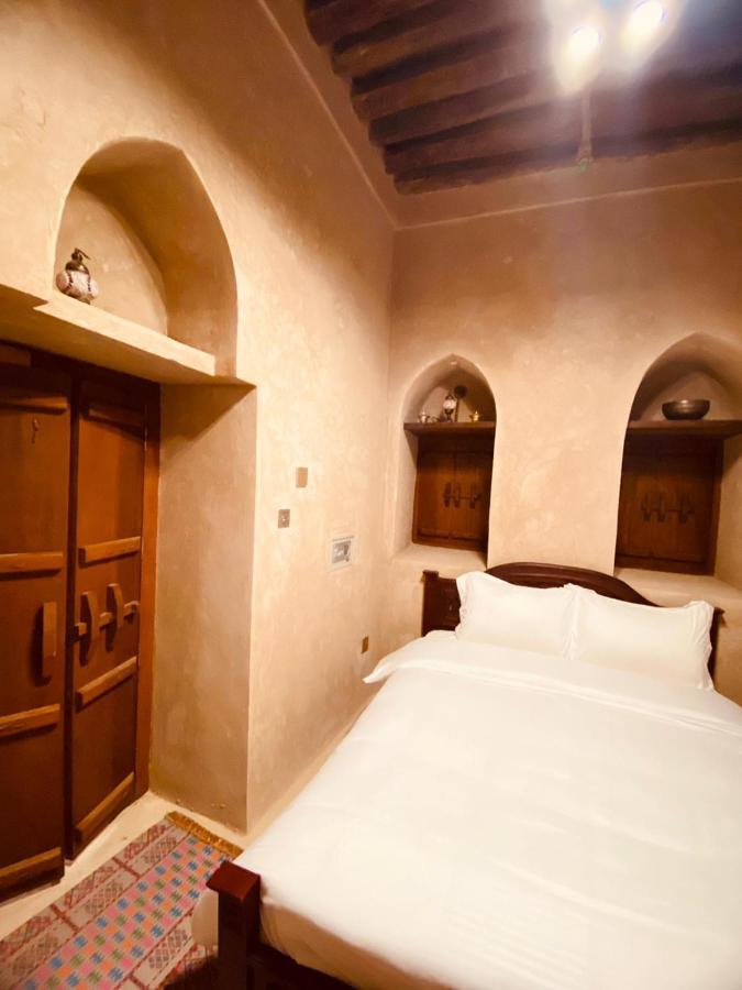 Jawharat Alaqar Inn نزل جوهرة العقر Нізва Екстер'єр фото