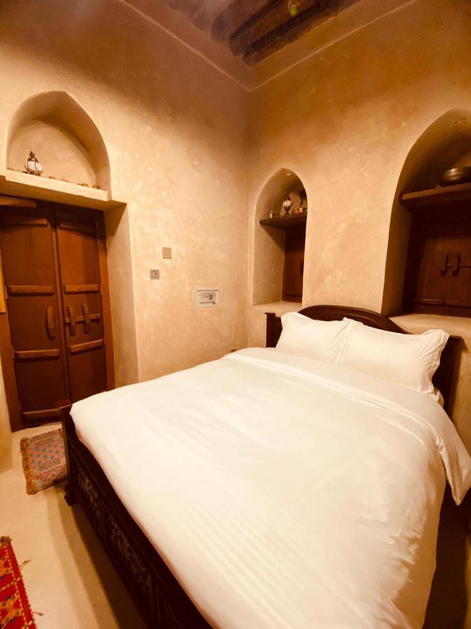 Jawharat Alaqar Inn نزل جوهرة العقر Нізва Екстер'єр фото